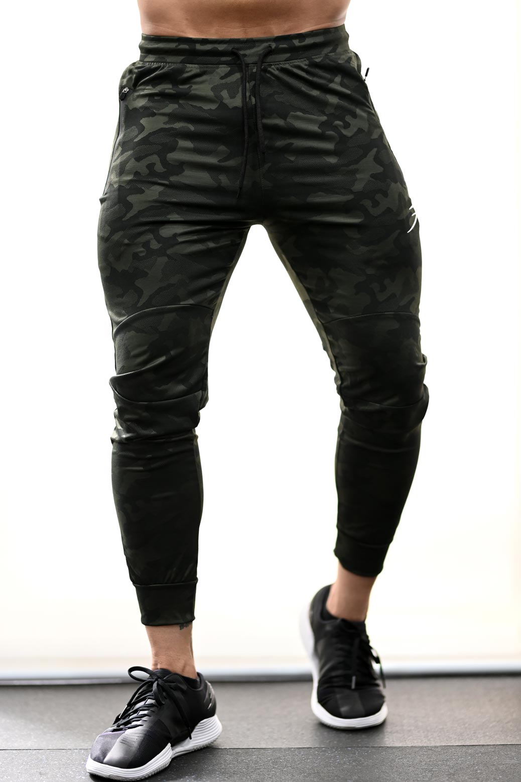 Mens skinny camo joggers hot sale