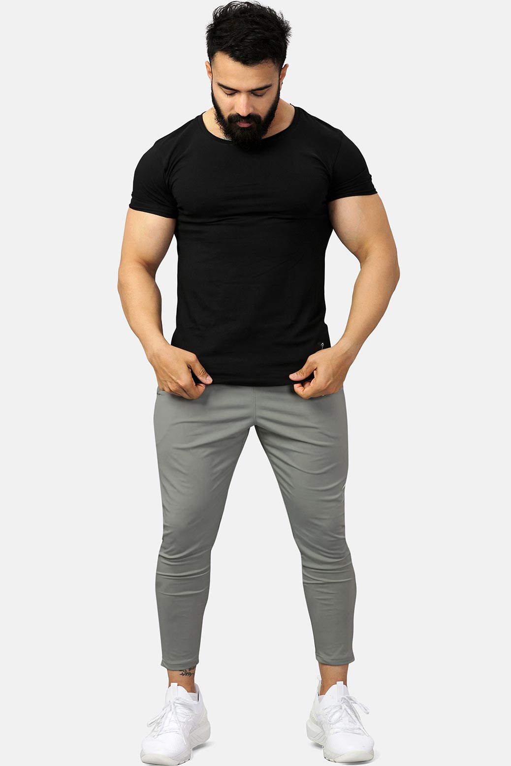 Legacy Scoop Neck Tshirt Black