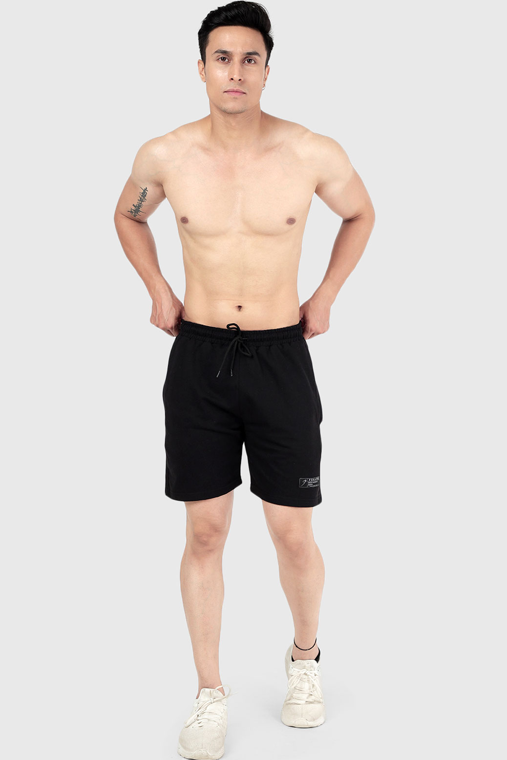 Venture Shorts Black